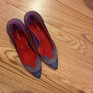 Rockport red & blue heels barely worn